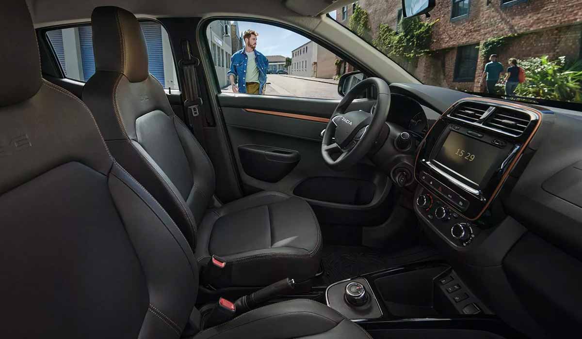Dacia más barato interior