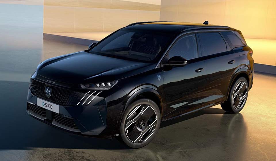 Peugeout e 5008 Coche eléctrico mayor autonomía