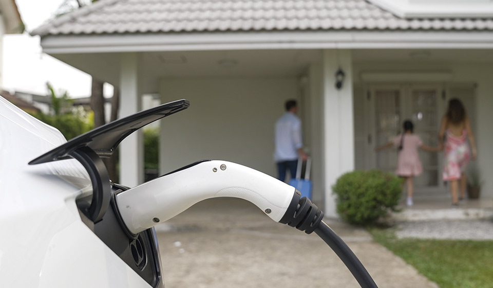 Cargador trifásico coche eléctrico: ¿cuál elegir según tu instalación?