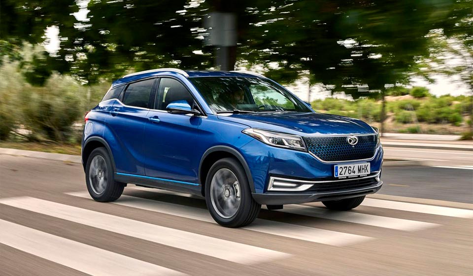 Seres 3 coche eléctrico más barato España